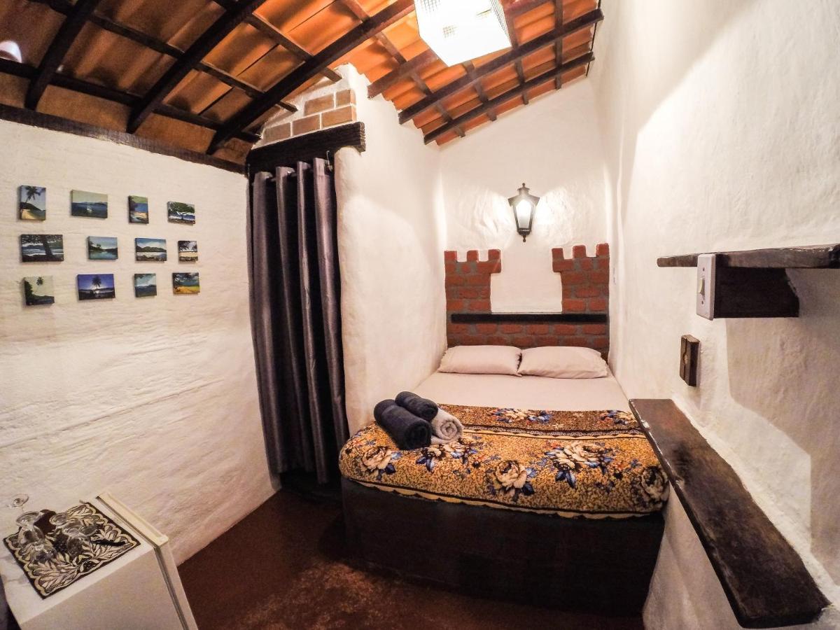 Ready Camp E Suites Da Cachoeira Vila do Abraao Exterior photo